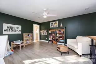 7142 Cardigan Ave, Charlotte, NC 28215 - Photo 25