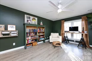 7142 Cardigan Ave, Charlotte, NC 28215 - Photo 21