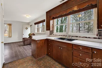 254 Wildwood Terrace, Marion, NC 28752 - Photo 15