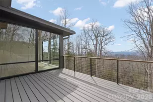 751 New Sprout Ln, Hendersonville, NC 28792 - Photo 9