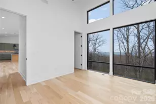 751 New Sprout Ln, Hendersonville, NC 28792 - Photo 21