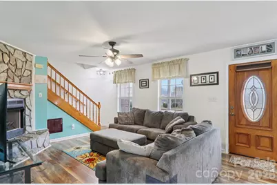 130 Crestview Street, Canton, NC 28716 - Photo 11