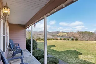 130 Crestview St, Canton, NC 28716 - Photo 9