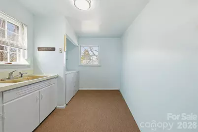 324 17th Avenue NE, Hickory, NC 28601 - Photo 27