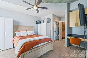 210 N Church St, Charlotte, NC 28202 - Photo 11