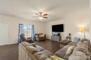 1378 Land Grv Dr, Kernersville, NC 27284 - Photo 11