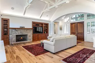 9 Dianthus Dr, Asheville, NC 28803 - Photo 9