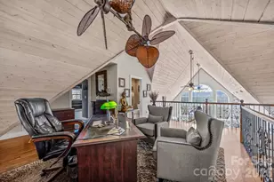 410 Lamp Post Dr, Zirconia, NC 28790 - Photo 5