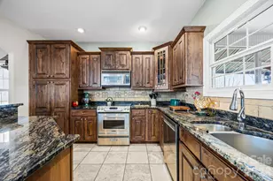 410 Lamp Post Dr, Zirconia, NC 28790 - Photo 15