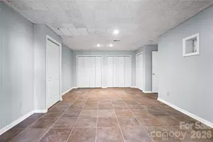 16631 Harbor View Rd, Charlotte, NC 28278 - Photo 23