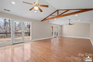 16631 Harbor View Rd, Charlotte, NC 28278 - Photo 13