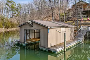 16631 Harbor View Rd, Charlotte, NC 28278 - Photo 41