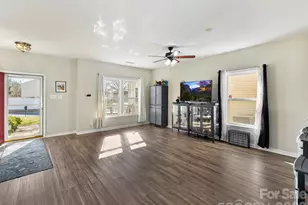 2122 Durand Rd, Fort Mill, SC 29715 - Photo 5