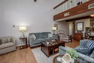 8 Lakemoor Ln, Hendersonville, NC 28739 - Photo 23