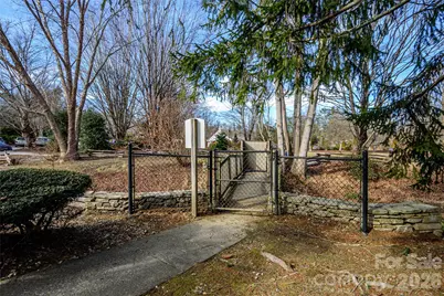 8 Lakemoor Lane #8, Hendersonville, NC 28739 - Photo 41