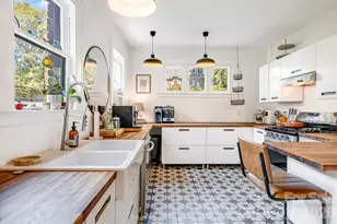 74 St Dunstans Cir, Asheville, NC 28803 - Photo 7