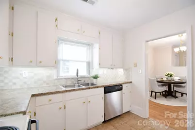 3012 Hanson Drive, Charlotte, NC 28207 - Photo 9