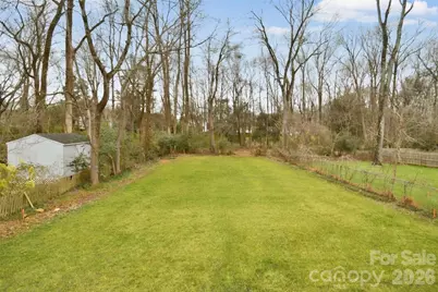 3012 Hanson Drive, Charlotte, NC 28207 - Photo 23