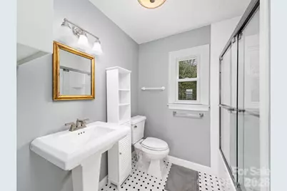 126 Wildflower Cove Drive, Swannanoa, NC 28778 - Photo 25