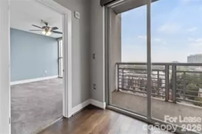 333 W Trade Street #1401, Charlotte, NC 28202 - Photo 19
