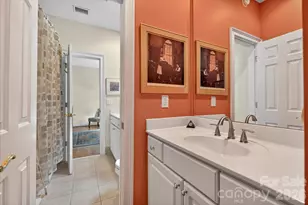 306 Wendover Heights Cir, Charlotte, NC 28211 - Photo 35