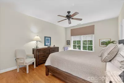 306 Wendover Heights Circle, Charlotte, NC 28211 - Photo 33