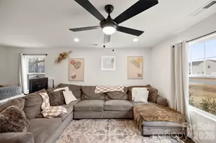 717 Lexington Dr, Albemarle, NC 28001 - Photo 7