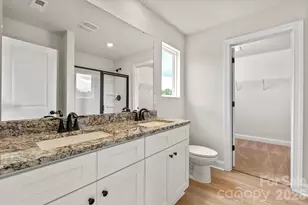 3633 Narrow Ln, Charlotte, NC 28215 - Photo 11