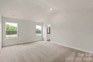 3633 Narrow Ln, Charlotte, NC 28215 - Photo 9