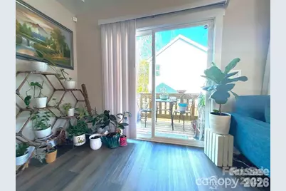 606 E Carpenter Street, Dallas, NC 28034 - Photo 9