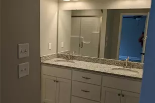 4178 Saltwood Drive, Hickory, NC 28602 - Photo 9