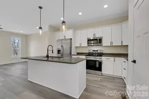 31 Elkwood Ave, Asheville, NC 28804 - Photo 3