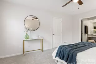 9453 Kings Falls Dr, Charlotte, NC 28210 - Photo 21