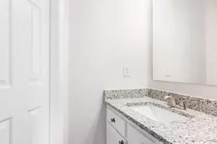 9453 Kings Falls Dr, Charlotte, NC 28210 - Photo 17