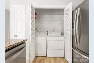 9453 Kings Falls Drive, Charlotte, NC 28210 - Photo 9