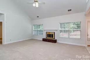6221 Caslon Ct, Charlotte, NC 28270 - Photo 3