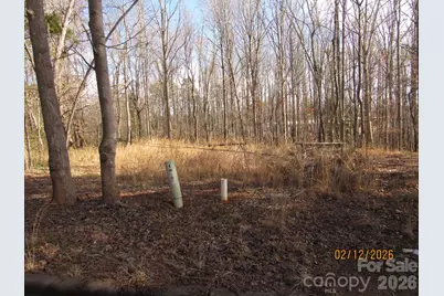 880 W 25th Street, Newton, NC 28658 - Photo 5