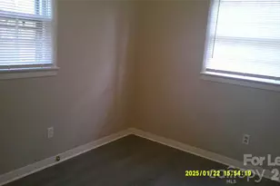 1246 Peggy St, Hickory, NC 28601 - Photo 7