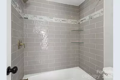 1409 Kensington Road #B-4, Hendersonville, NC 28791 - Photo 21