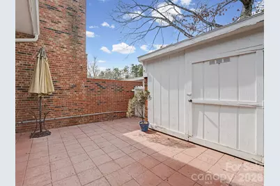 1409 Kensington Road #B-4, Hendersonville, NC 28791 - Photo 31