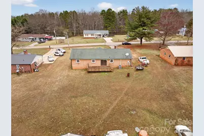1406 Meandering Lane, Lincolnton, NC 28092 - Photo 3