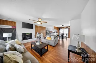 1406 Meandering Ln, Lincolnton, NC 28092 - Photo 9