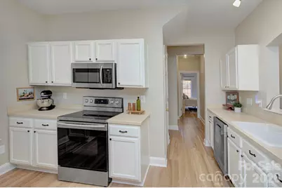 15819 Robins Way, Huntersville, NC 28078 - Photo 9