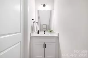 4015 Oakdale Rd, Charlotte, NC 28216 - Photo 9