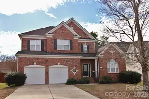 4102 Barclay Forest Dr, Charlotte, NC 28213 - Photo 1