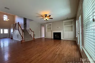 4102 Barclay Forest Dr, Charlotte, NC 28213 - Photo 9