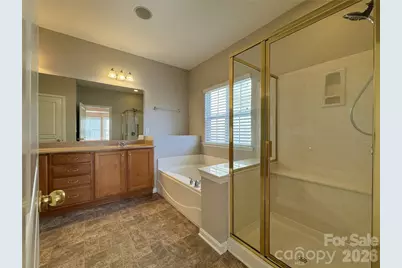 4102 Barclay Forest Drive, Charlotte, NC 28213 - Photo 23