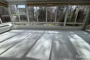 4102 Barclay Forest Dr, Charlotte, NC 28213 - Photo 29