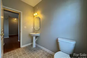 4102 Barclay Forest Dr, Charlotte, NC 28213 - Photo 5