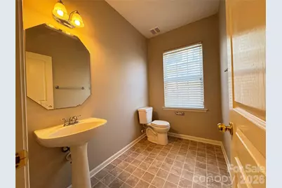 4102 Barclay Forest Drive, Charlotte, NC 28213 - Photo 5